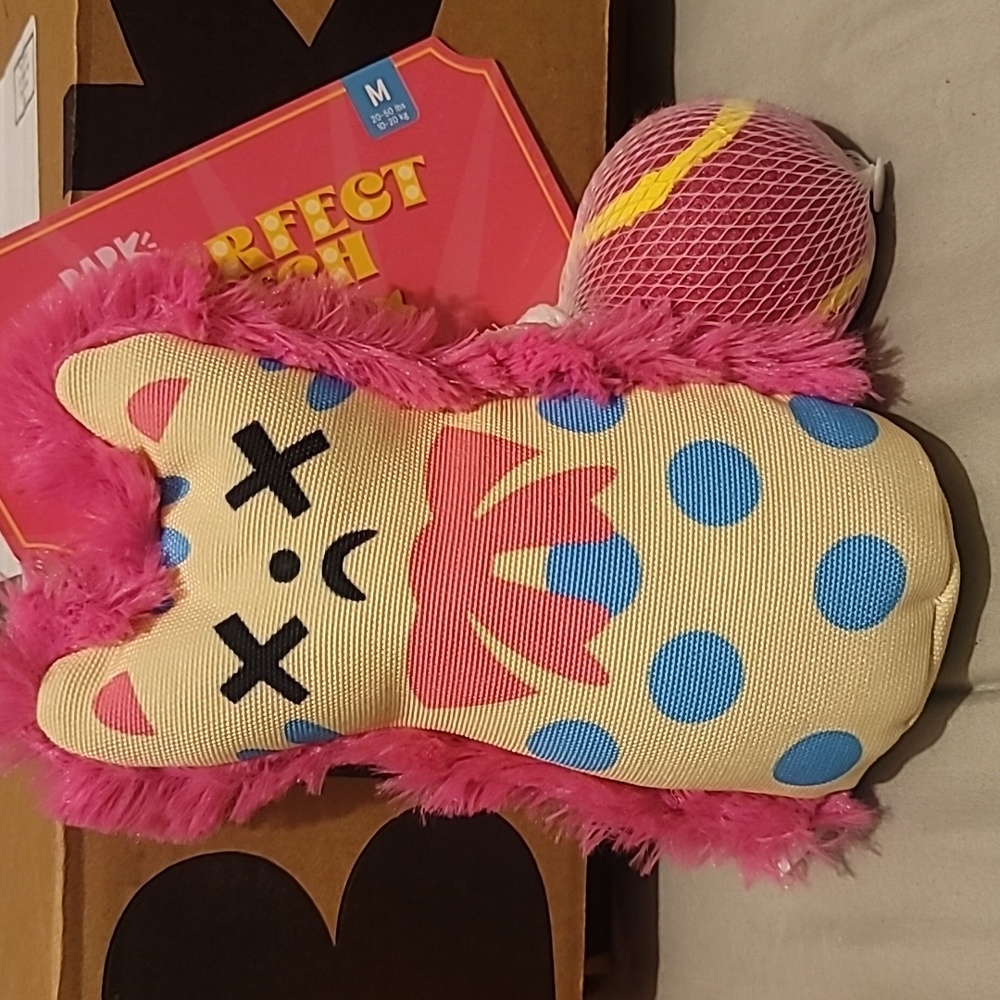 Purrfect Pitch Ultimate Fetching Dog Squeaky & Crinkle w/ ball New
